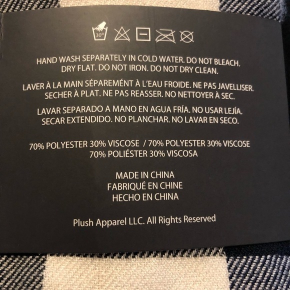 Plush Ultra Soft Plaid Scarf - Picture 5 of 6